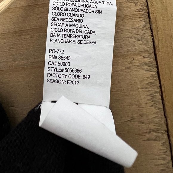 Men's Van Heusen V Neck Sweater, Black and Gray, Abstract Design, Size Large EC - Picture 10 of 12